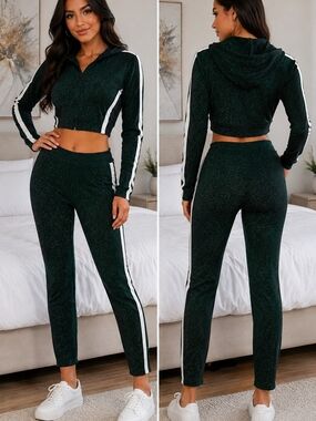 BNWT Hot & Delicious Emerald Green Sparkle Cropped Hoodie & Leggings Set M
